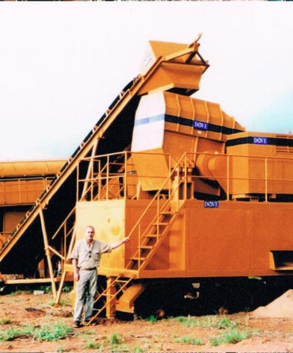 Mining precious stones in Kenia DOVE mining projects Kenia Tsavo