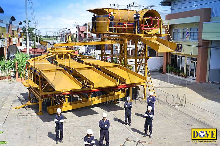 SUPERMINER Mobile Processing Plant for recovery of alluvial gold and diamonds