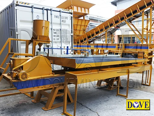 CT F1845 CT F1845 Fiberglass concentrating table in the factory